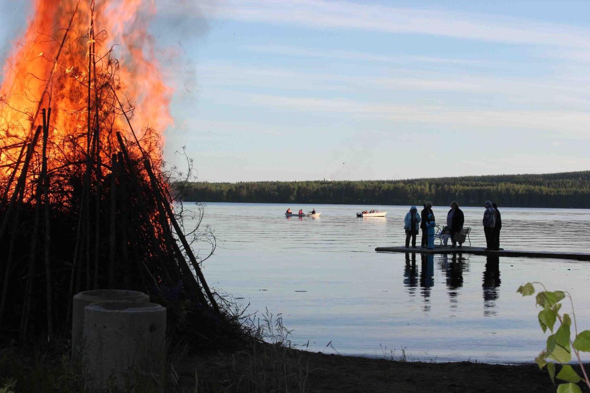 Accommodation And Fishing Vonkale Äänekoski Buitenkant foto